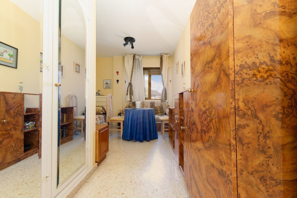 3 Bed Middle Floor Apartment in Fuengirola