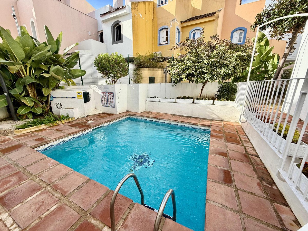 3 Bed Townhouse in Nueva Andalucía