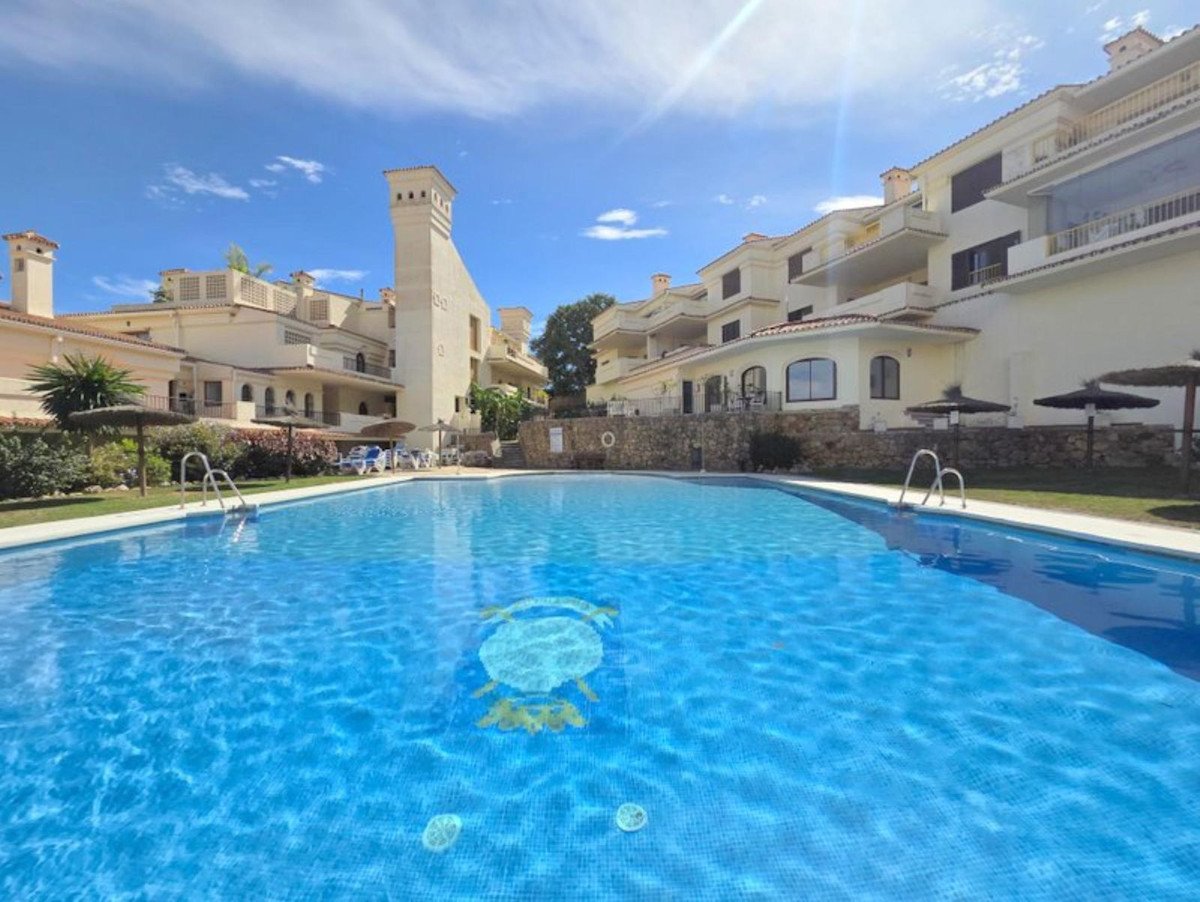 3 Bed Ground Floor Apartment in La Duquesa