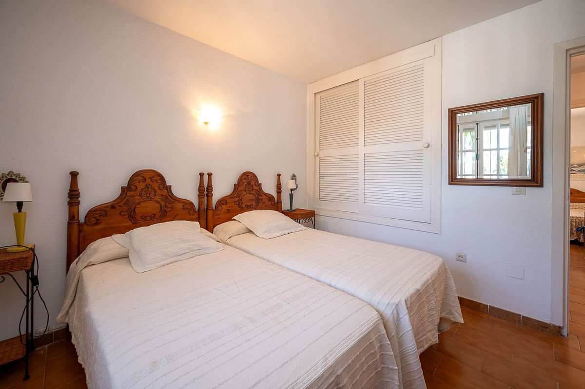3 Bed Townhouse in El Chaparral