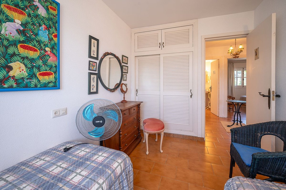 3 Bed Townhouse in El Chaparral