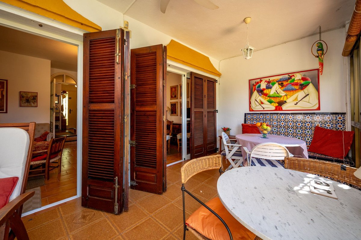 3 Bed Townhouse in El Chaparral
