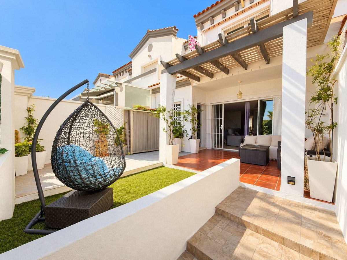4 Bed Townhouse in Manilva