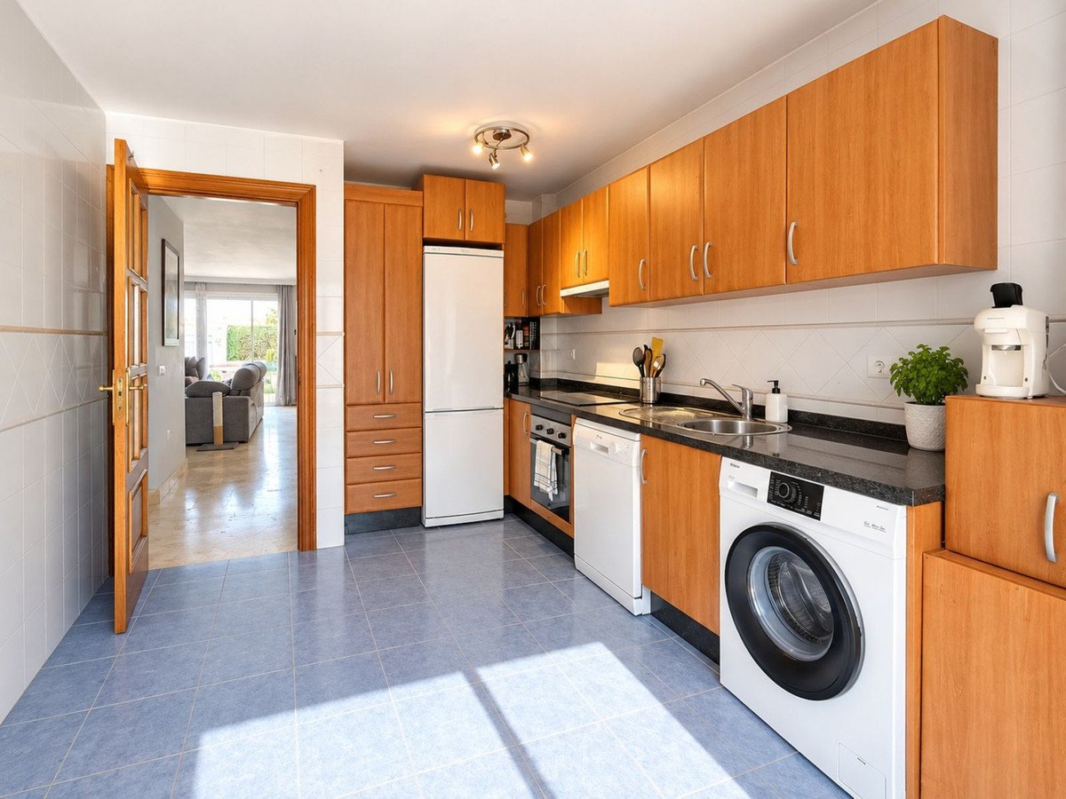 4 Bed Townhouse in Manilva