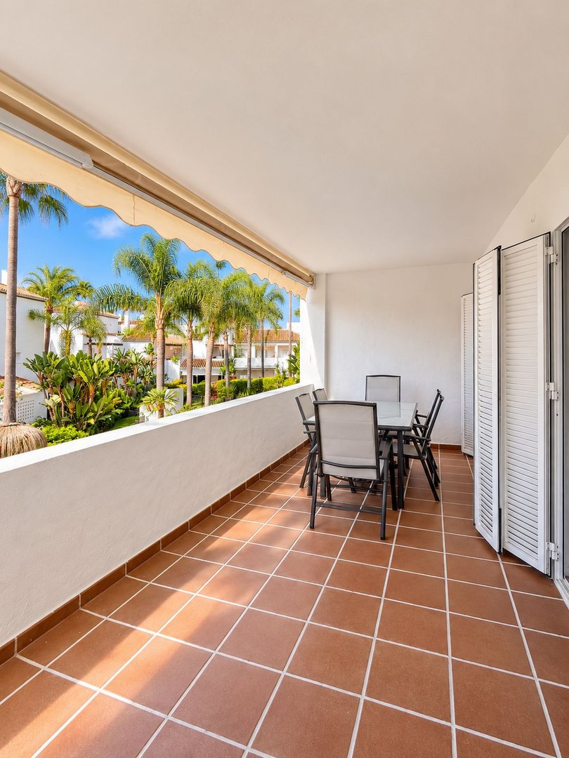 3 Bed Semi-Detached House in Bahía de Marbella