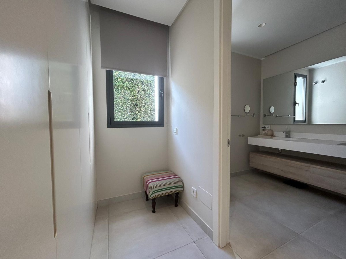 4 Bed Detached Villa in Atalaya