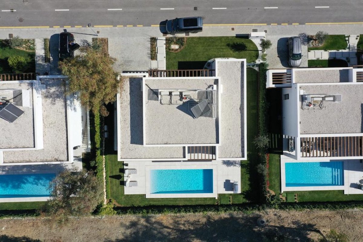 4 Bed Detached Villa in Atalaya