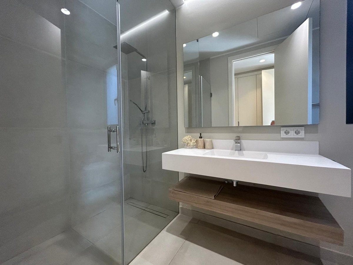 4 Bed Detached Villa in Atalaya