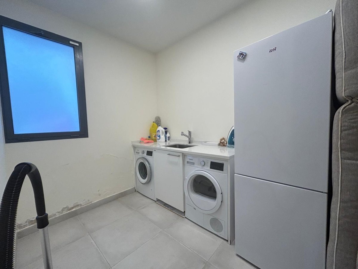 4 Bed Detached Villa in Atalaya