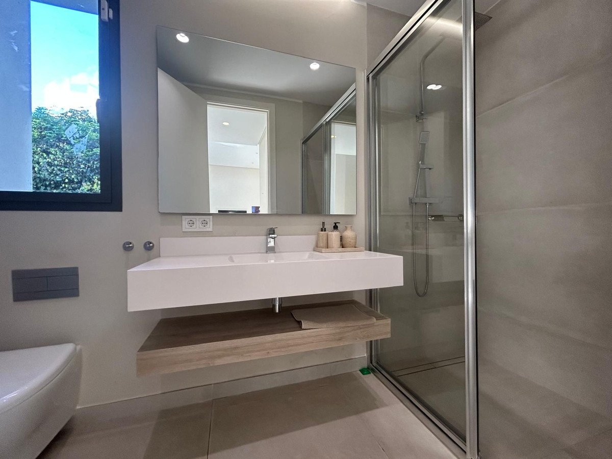 4 Bed Detached Villa in Atalaya