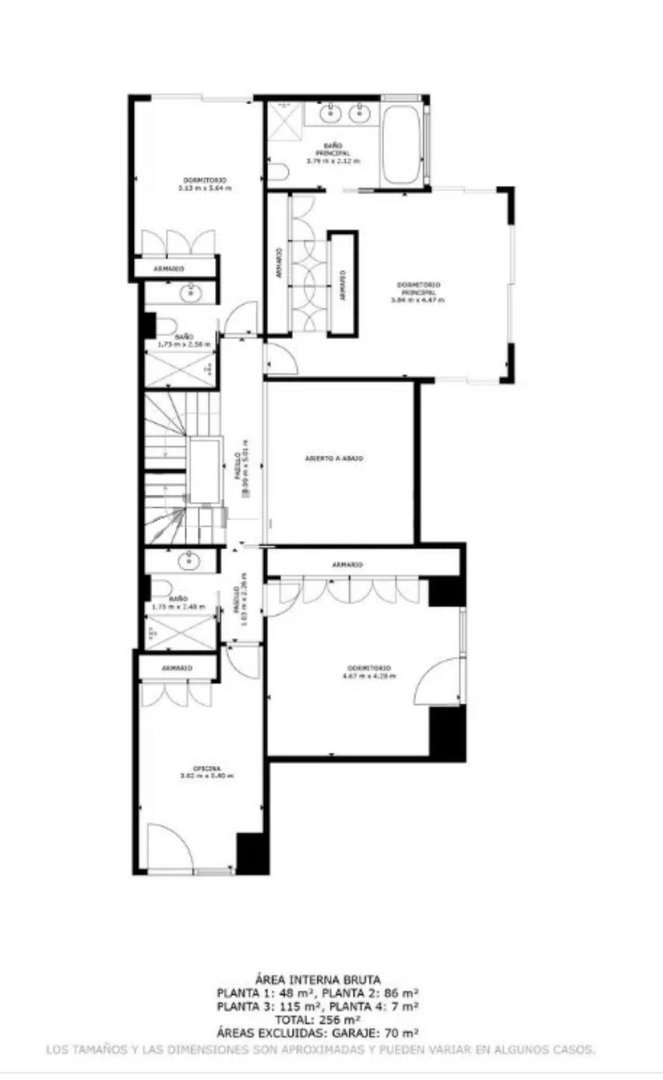 4 Bed Semi-Detached House in Estepona