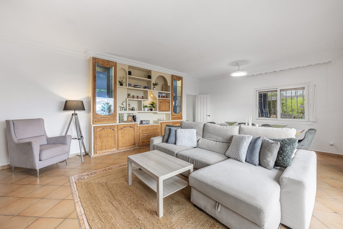 3 Bed Detached Villa in Estepona