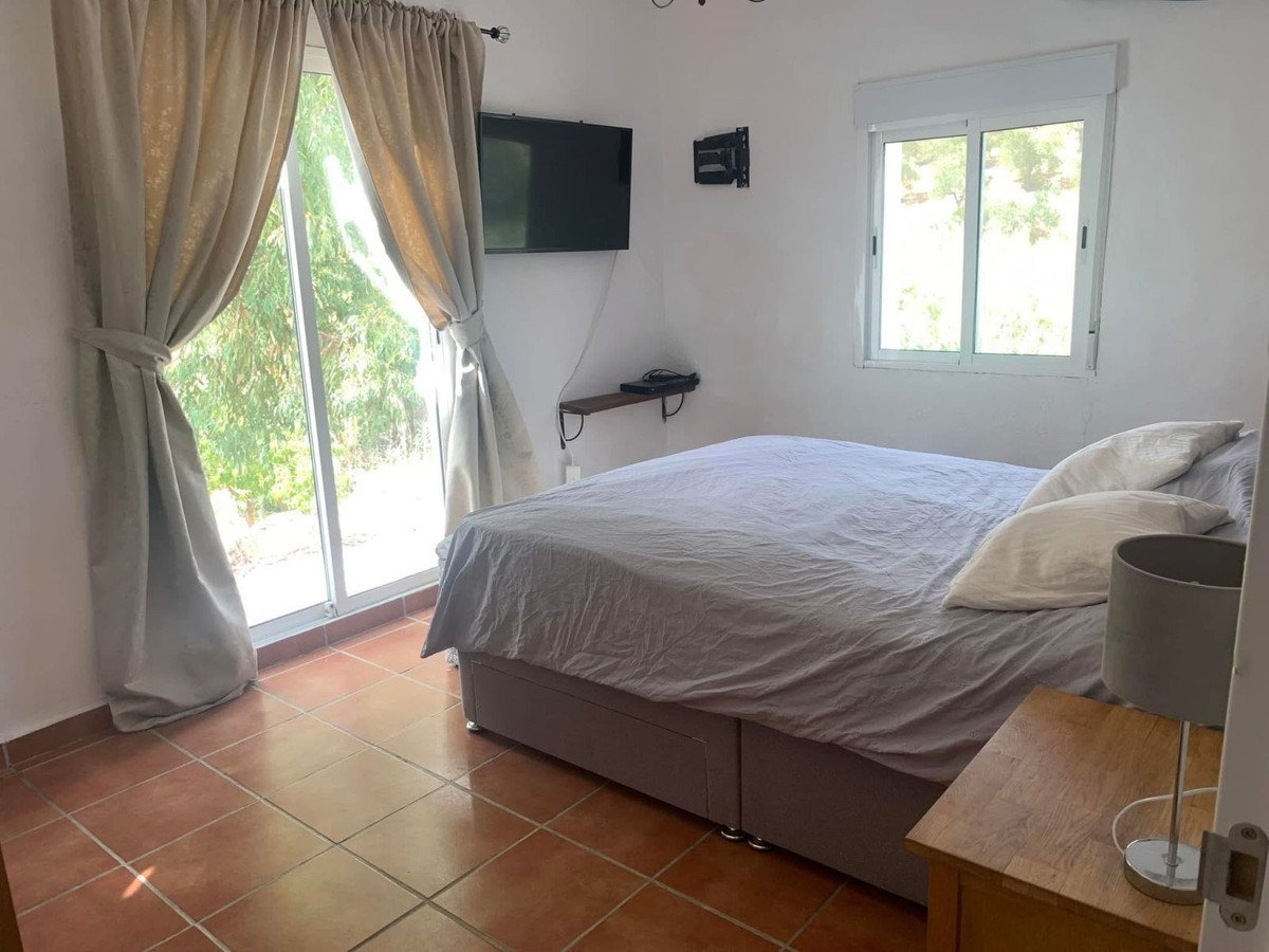 4 Bed Finca - Cortijo in Casarabonela