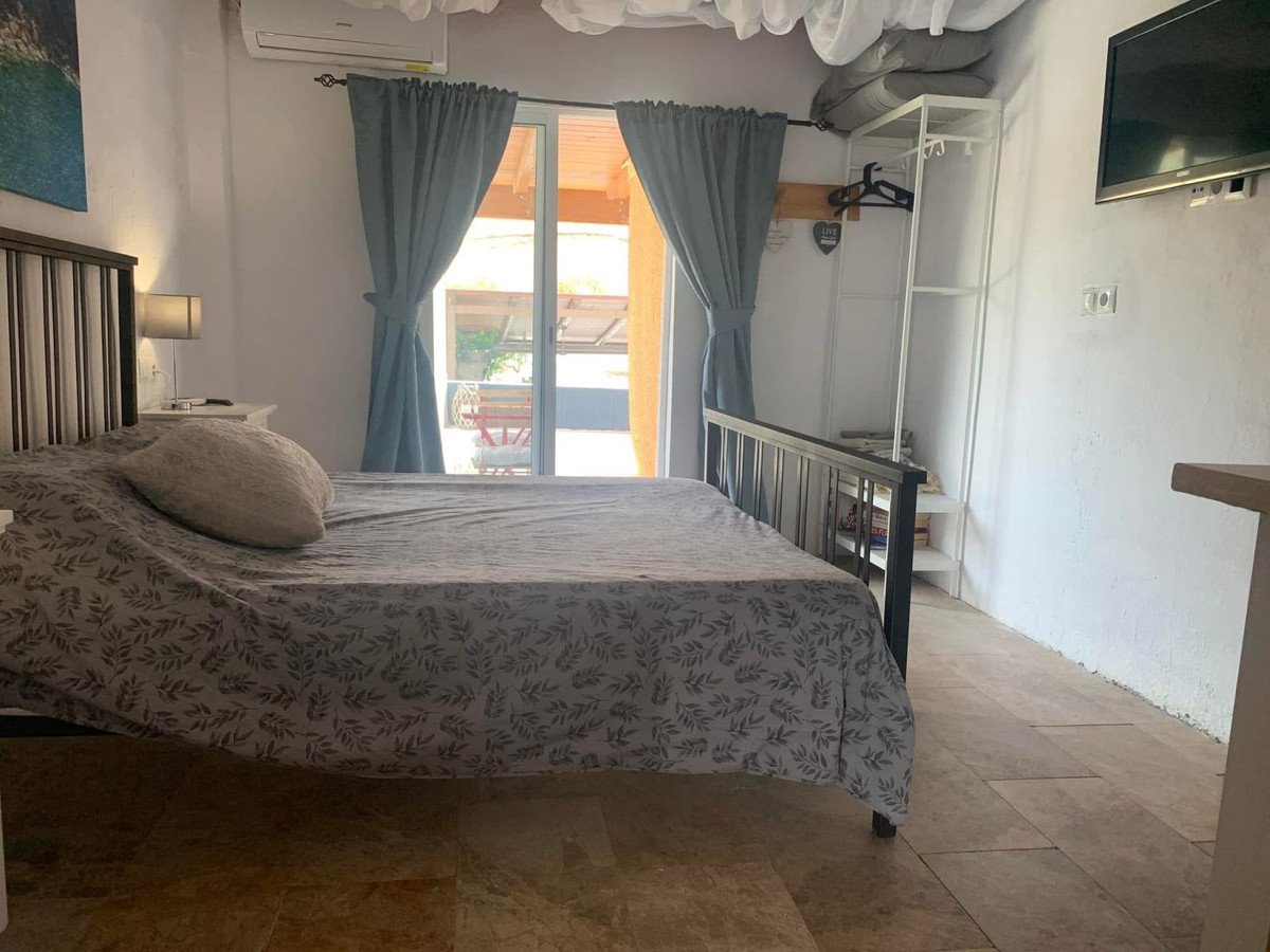 4 Bed Finca - Cortijo in Casarabonela