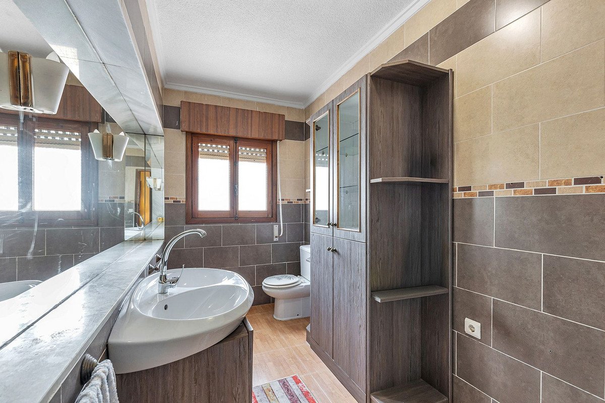 5 Bed Detached Villa in Ciudad Quesada