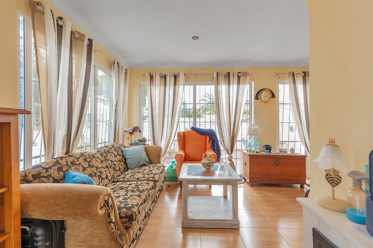 5 Bed Detached Villa in Ciudad Quesada