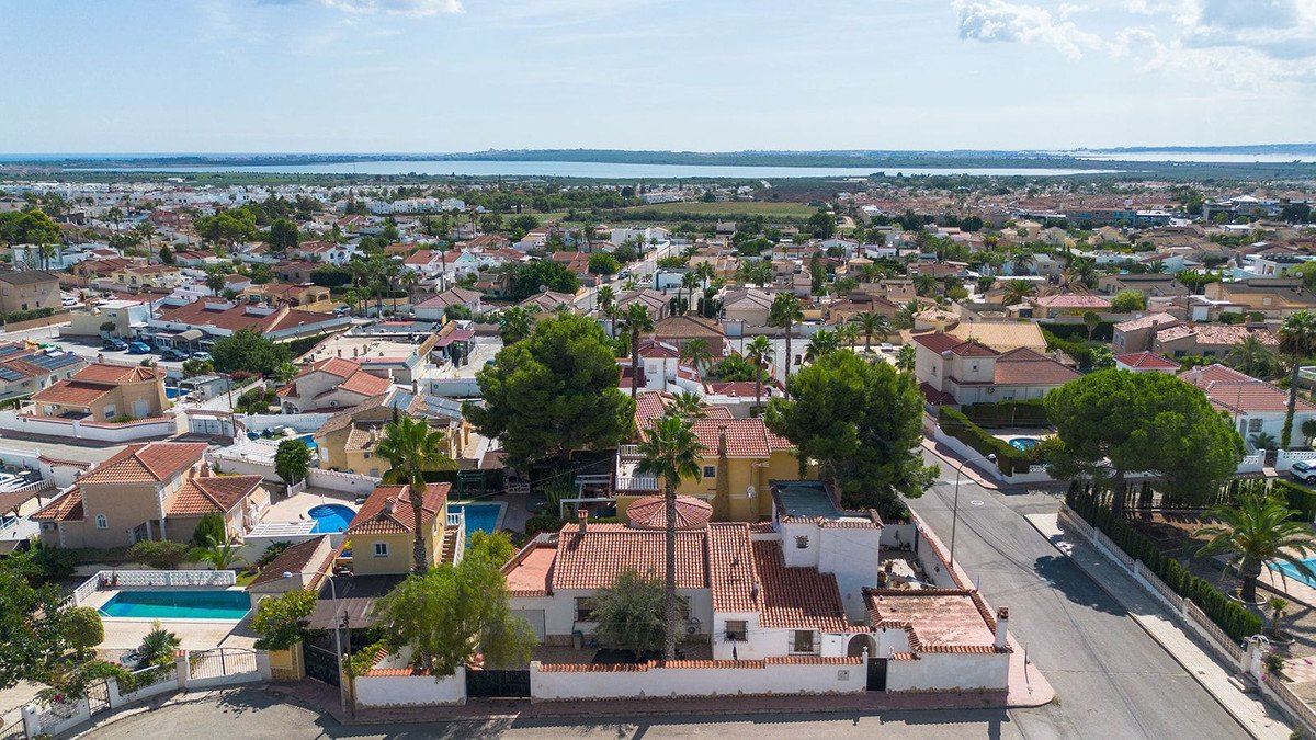 5 Bed Detached Villa in Ciudad Quesada