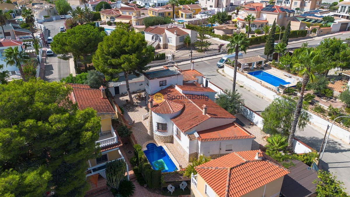 5 Bed Detached Villa in Ciudad Quesada