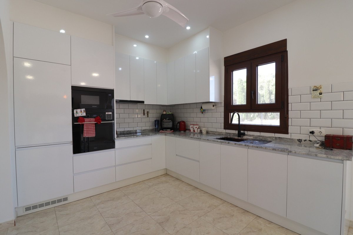 3 Bed Detached Villa in Daya Vieja