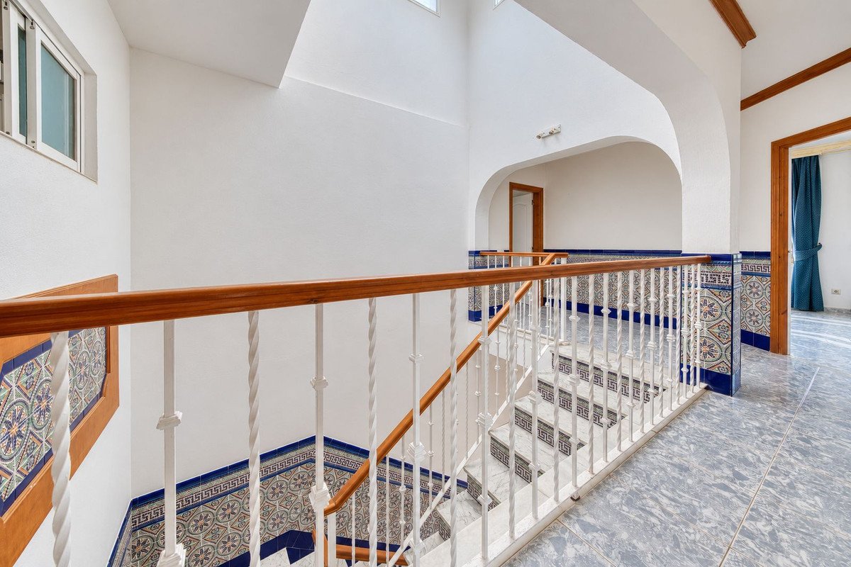 4 Bed Detached Villa in Manilva