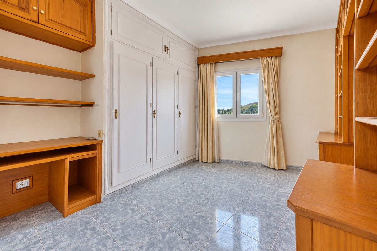 4 Bed Detached Villa in Manilva