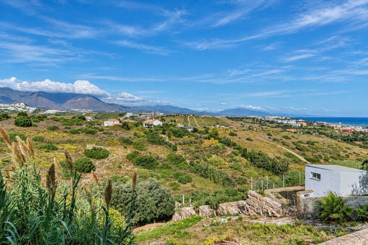 4 Bed Detached Villa in Manilva