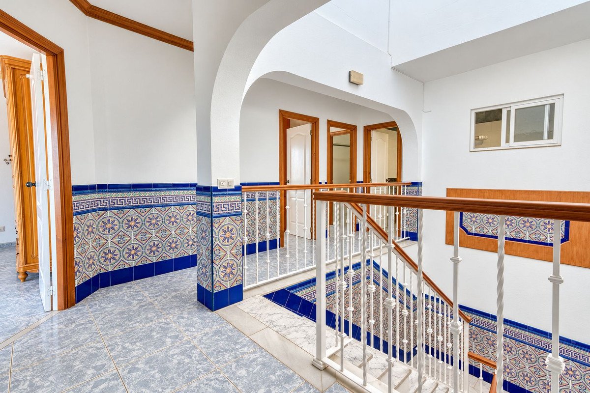 4 Bed Detached Villa in Manilva