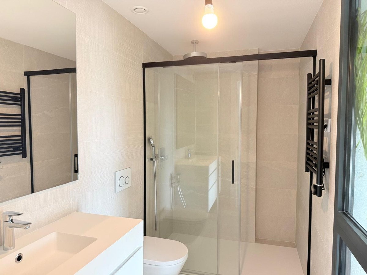 5 Bed Detached Villa in Puerto Banús