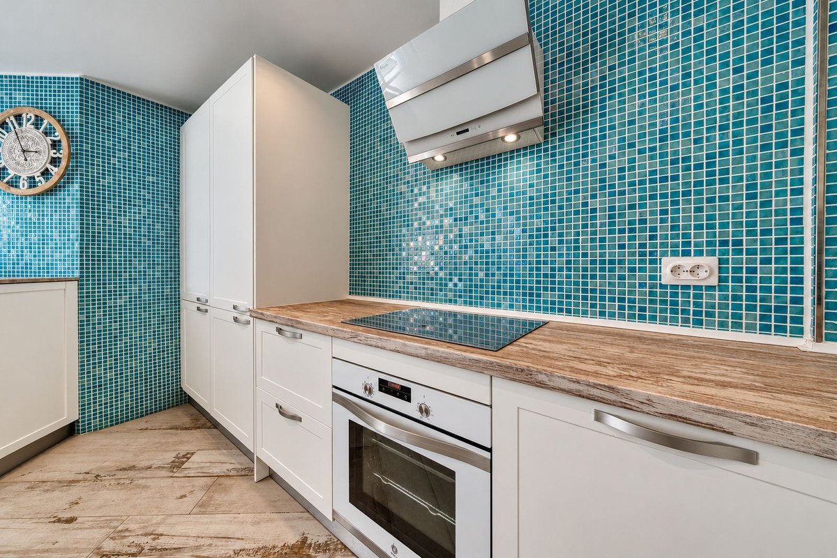2 Bed Middle Floor Apartment in San Luis de Sabinillas