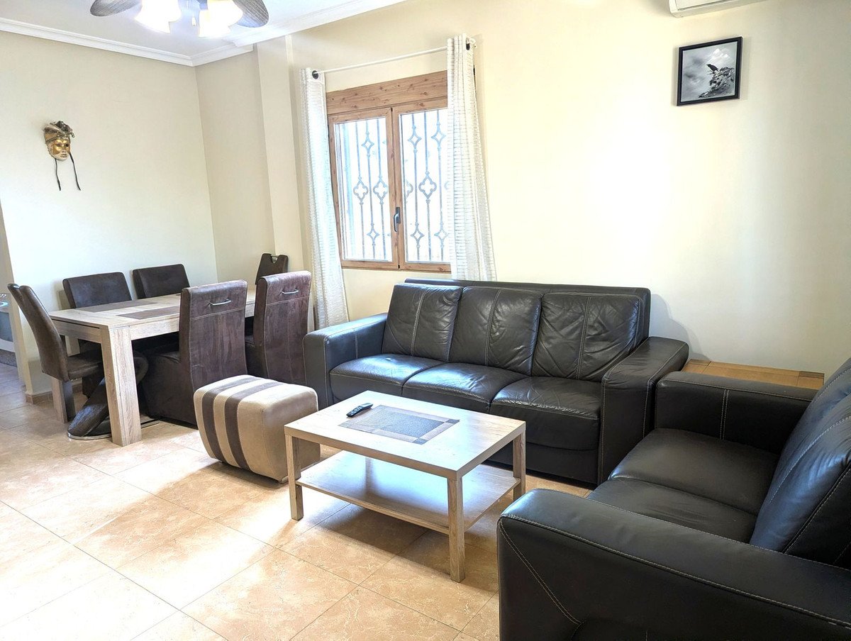 3 Bed Detached Villa in Alicante