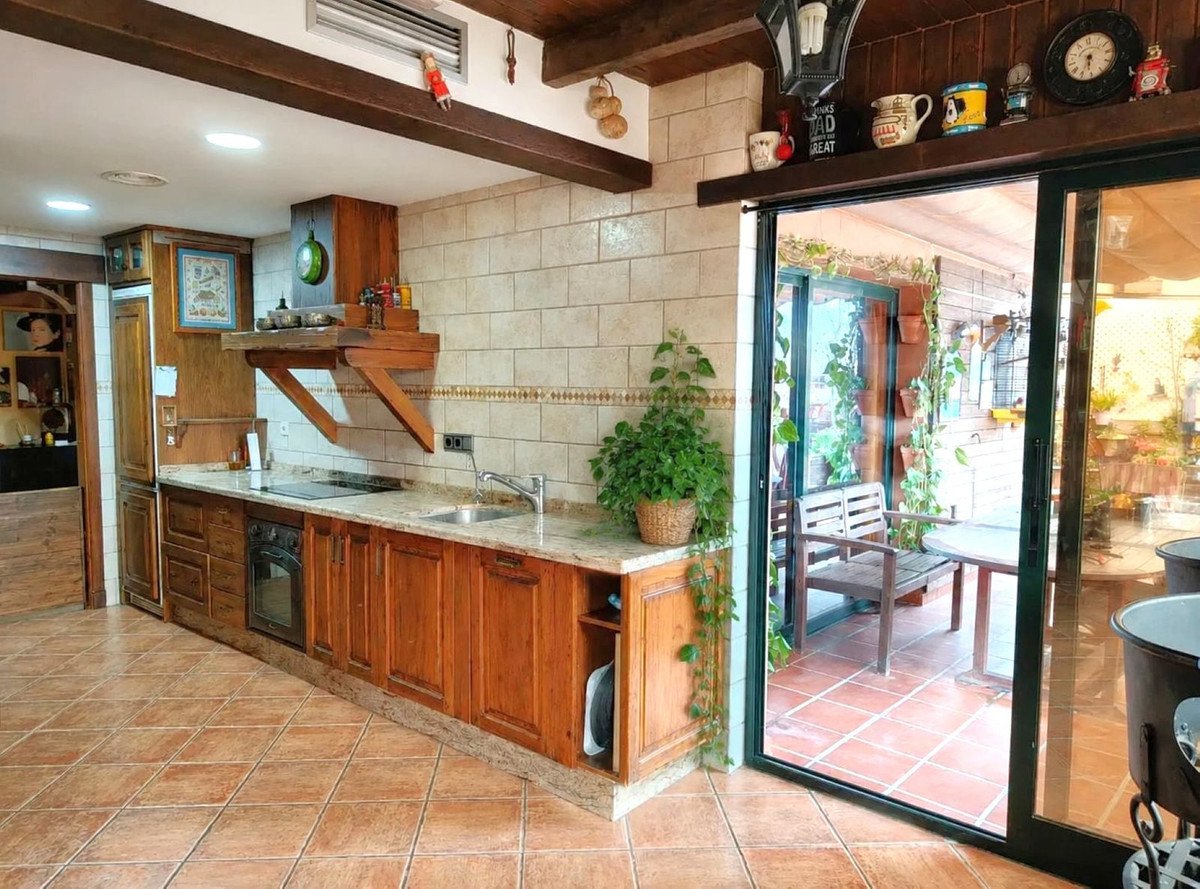 4 Bed Penthouse in San Pedro de Alcántara