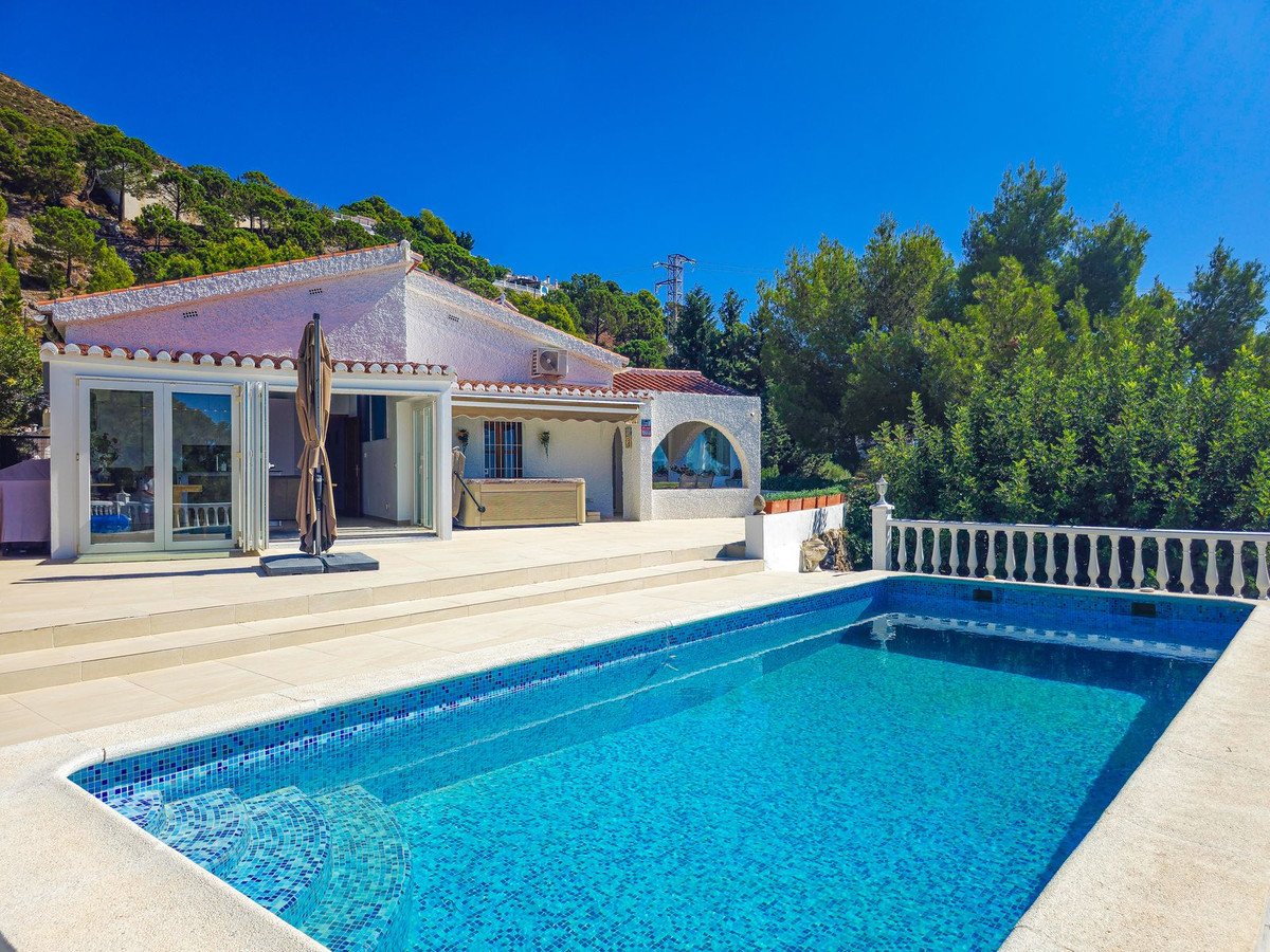 3 Bed Detached Villa in Cómpeta