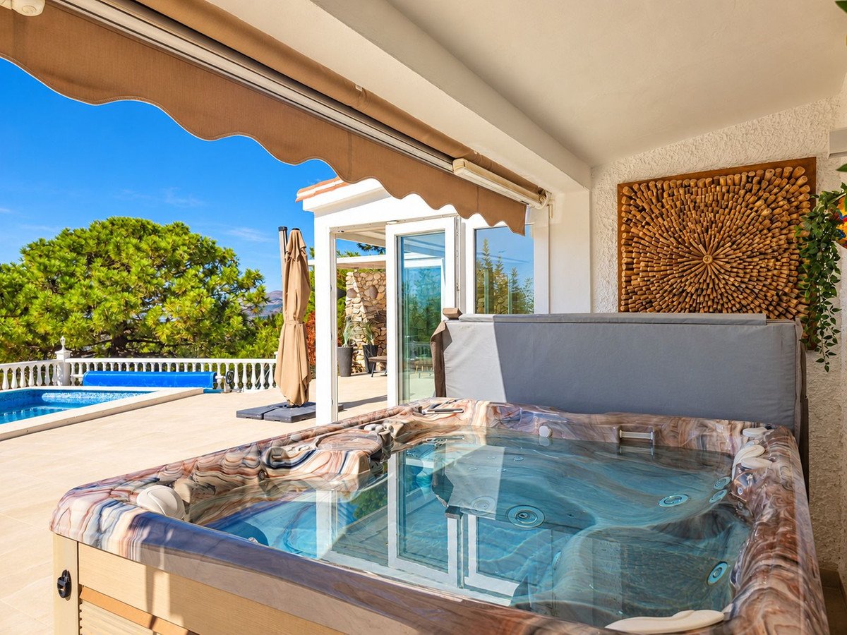 3 Bed Detached Villa in Cómpeta