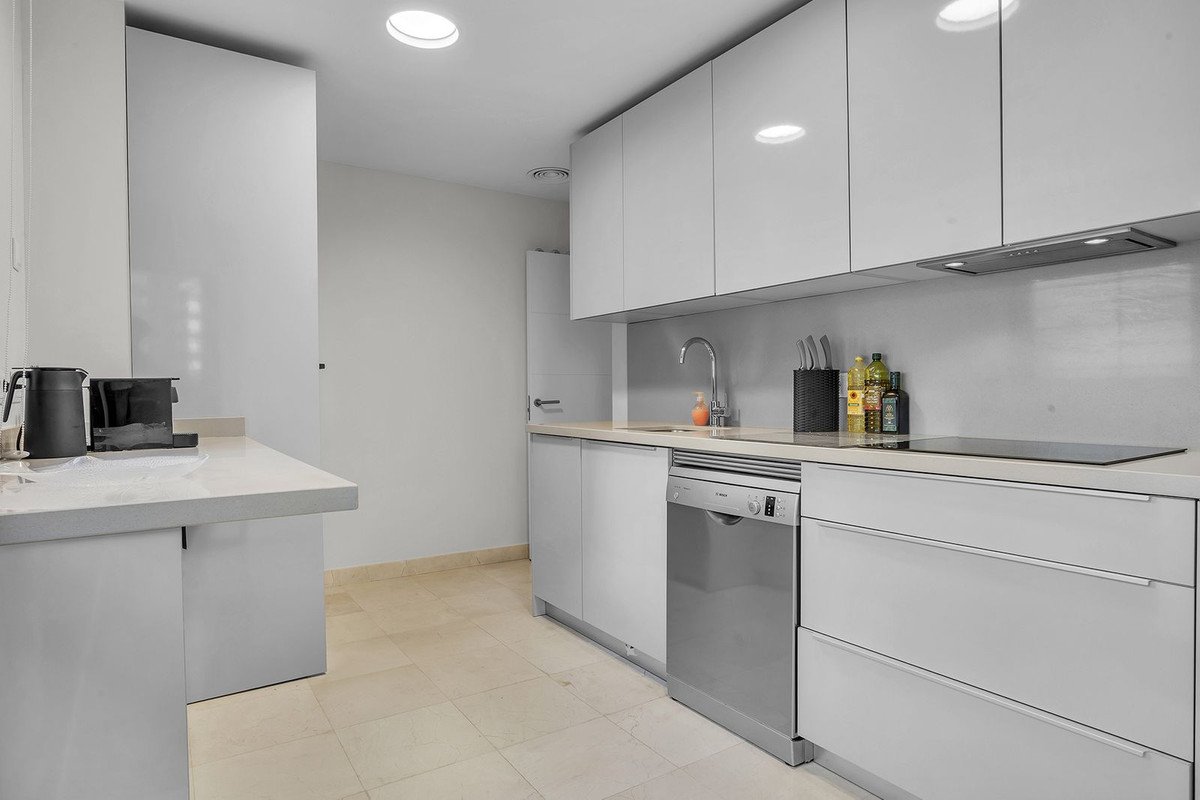 2 Bed Ground Floor Apartment in Los Flamingos