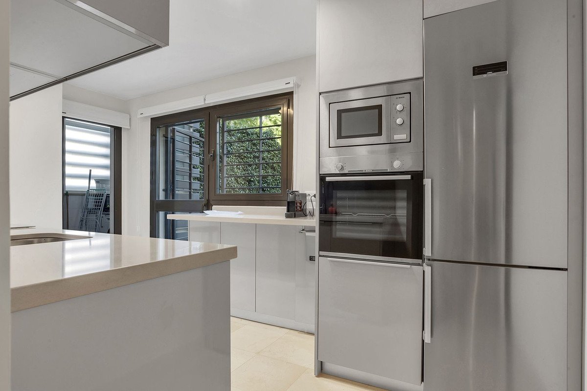 2 Bed Ground Floor Apartment in Los Flamingos