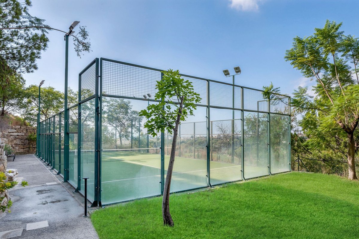 2 Bed Ground Floor Apartment in Los Flamingos