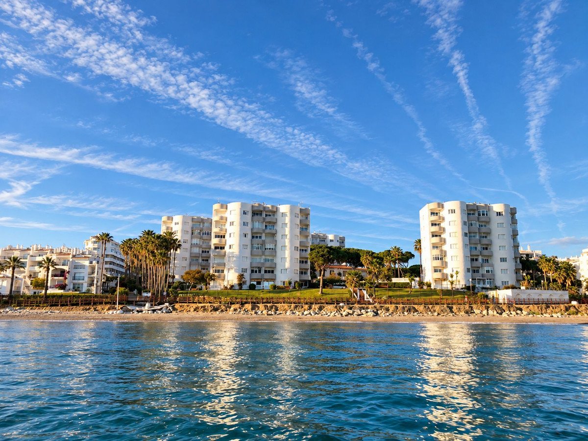 2 Bed Ground Floor Apartment in Calahonda