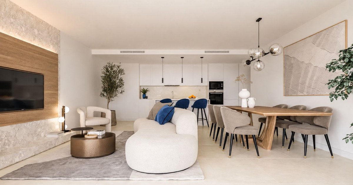 3 Bed Middle Floor Apartment in Estepona