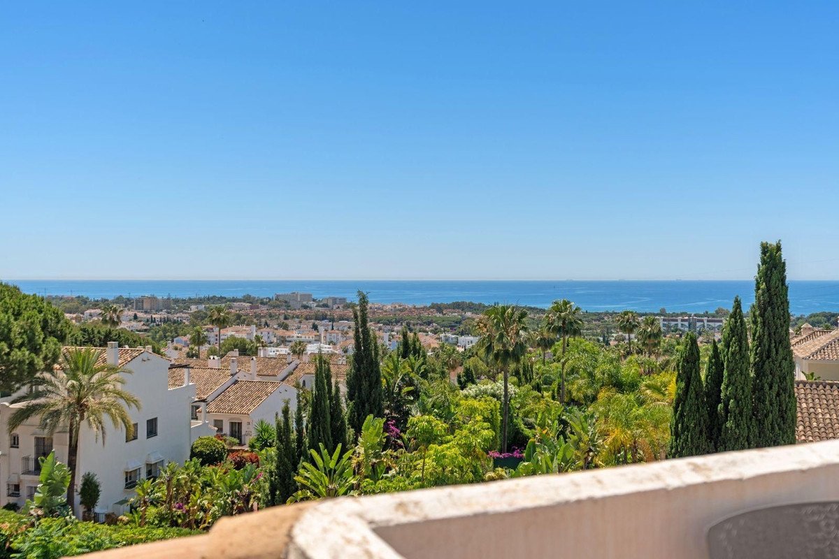3 Bed Townhouse in Estepona