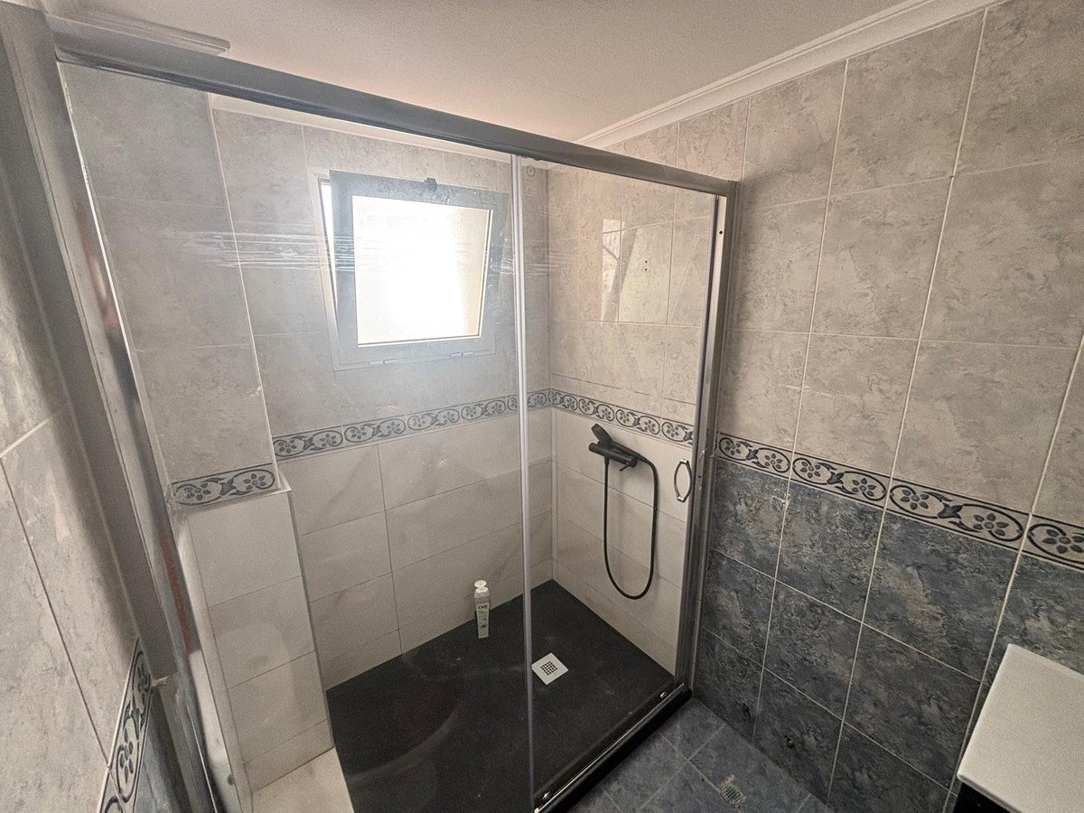 3 Bed Top Floor Apartment in Almoradi