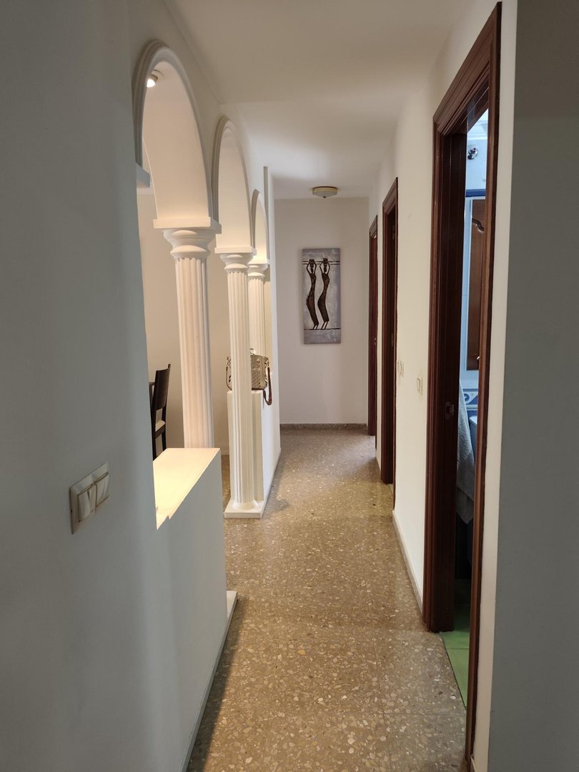 4 Bed Ground Floor Apartment in Ciudad Jardín