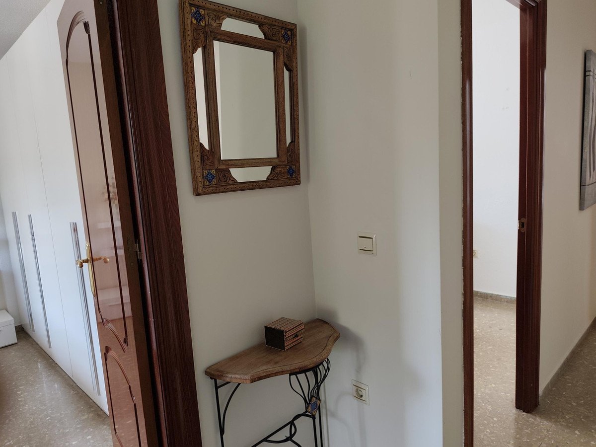4 Bed Ground Floor Apartment in Ciudad Jardín