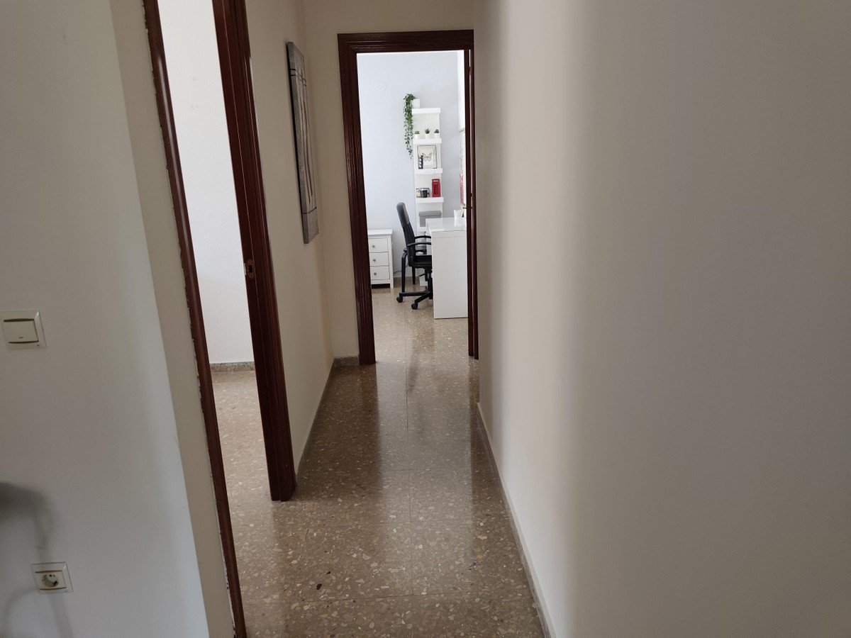 4 Bed Ground Floor Apartment in Ciudad Jardín