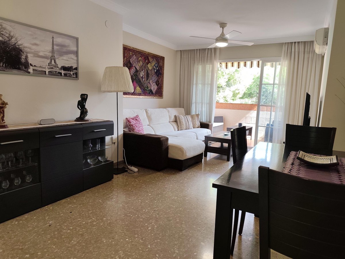 4 Bed Ground Floor Apartment in Ciudad Jardín