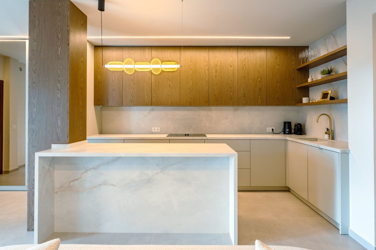 2 Bed Ground Floor Apartment in Aloha
