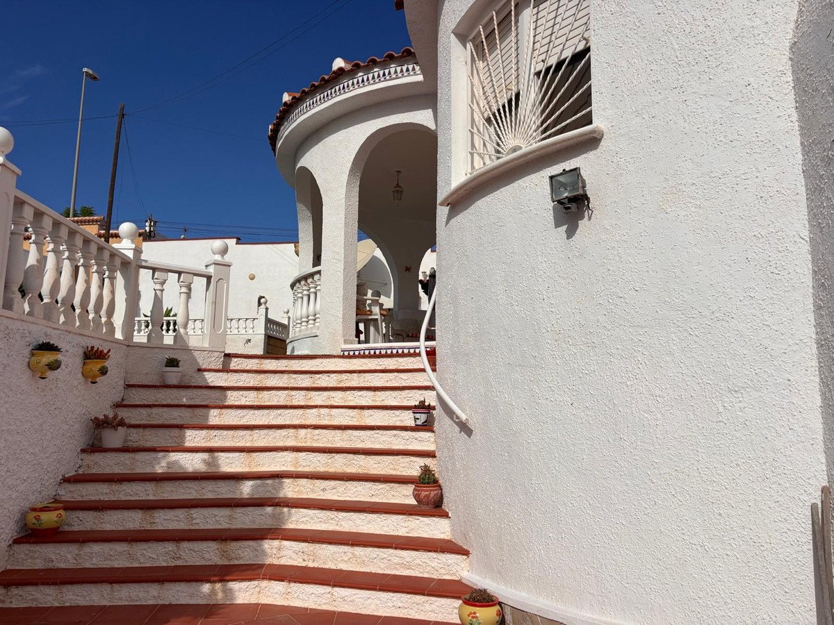 2 Bed Detached Villa in Ciudad Quesada