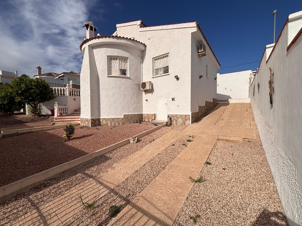 2 Bed Detached Villa in Ciudad Quesada
