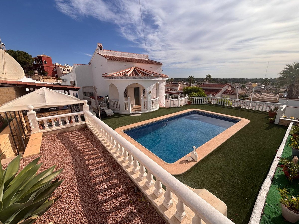 2 Bed Detached Villa in Ciudad Quesada