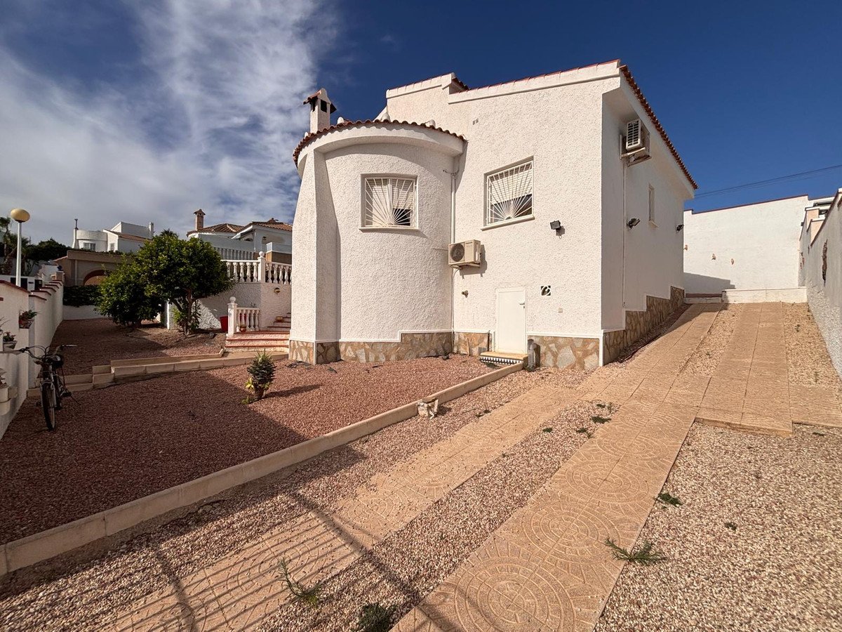 2 Bed Detached Villa in Ciudad Quesada