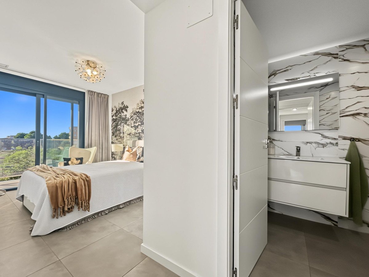 2 Bed Ground Floor Apartment in Campoamor